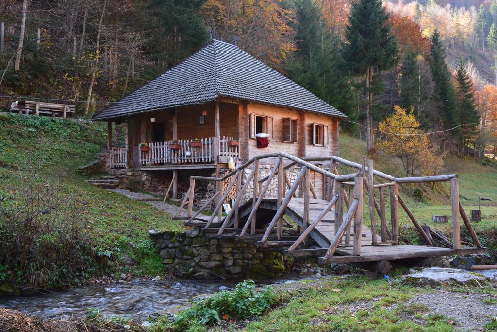 Hotel Oka I Po Berane Exterior photo